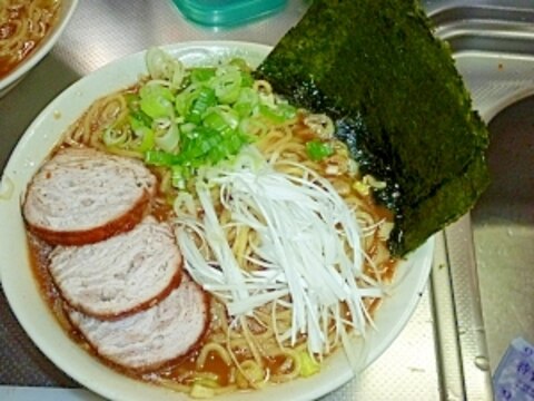 簡単焼き豚とんこつ醤油ラーメン